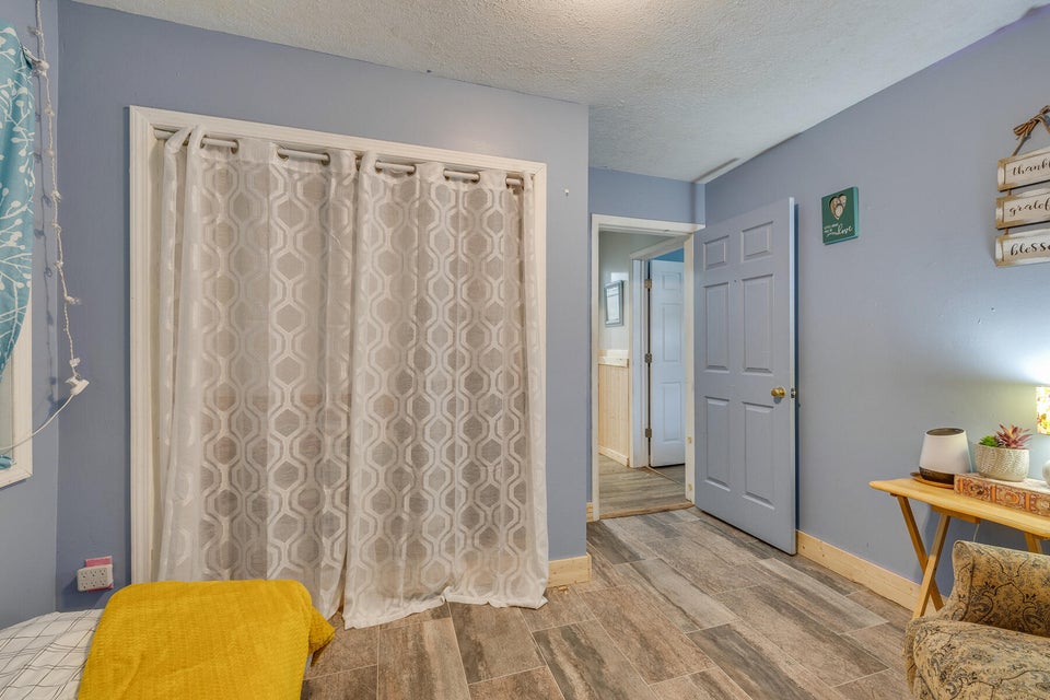 Photo #19: 118 Rock Springs Drive