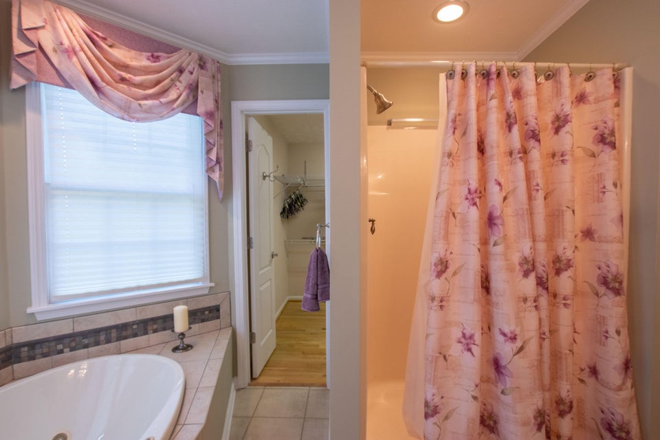 Photo #33: 19094 Lexi Drive
