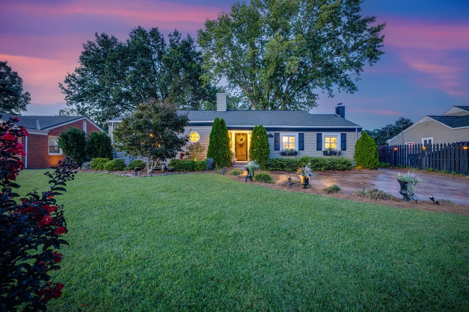 Photo #7: 1504 Brightridge Drive