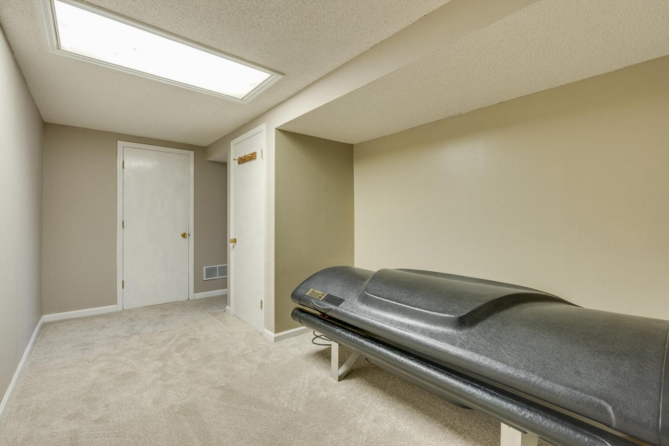 Photo #32: 600 Fleetwood Drive