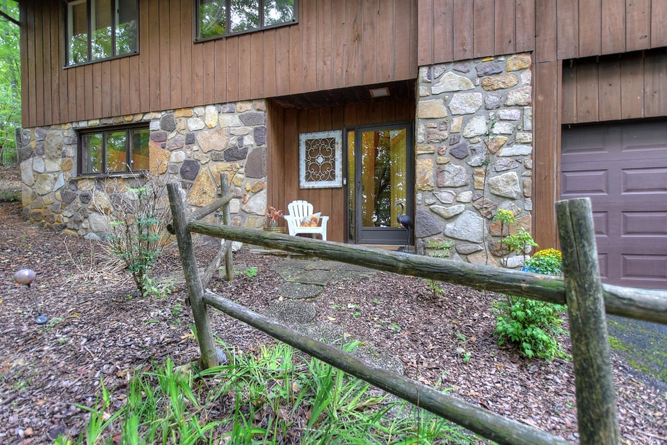 Photo #5: 3905 Ridgeline Drive