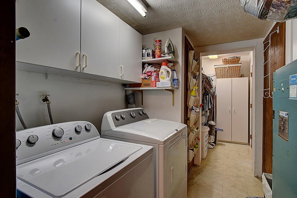 Photo #25: 3905 Ridgeline Drive