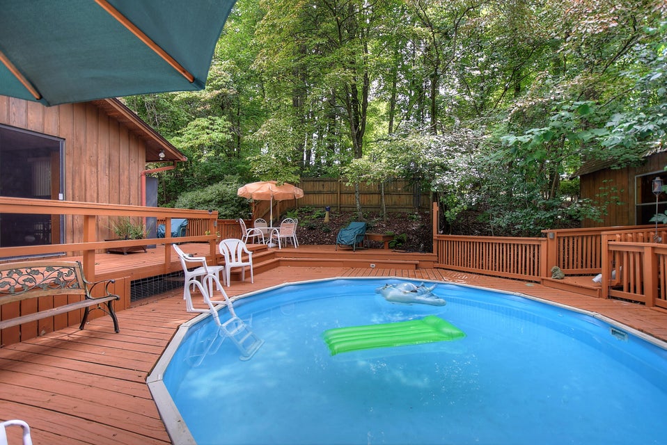 Photo #33: 3905 Ridgeline Drive