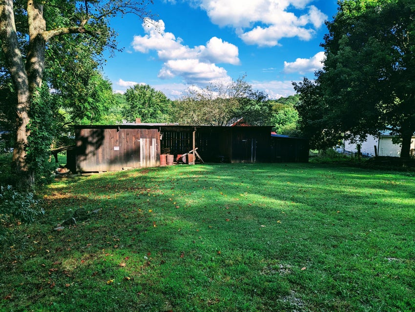 Photo #21: 8908 May Avenue