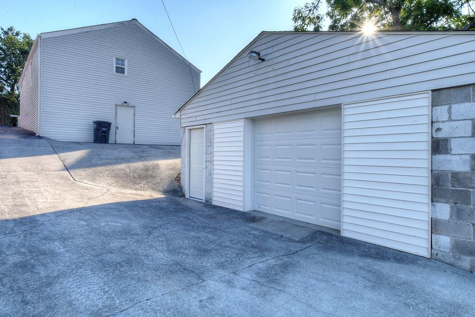 Photo #24: 1104 Myrtle St.