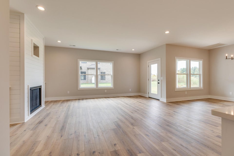 Photo #8: 1843 Topsail Court