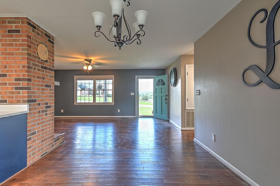 Photo #11: 19471 Mccray Drive