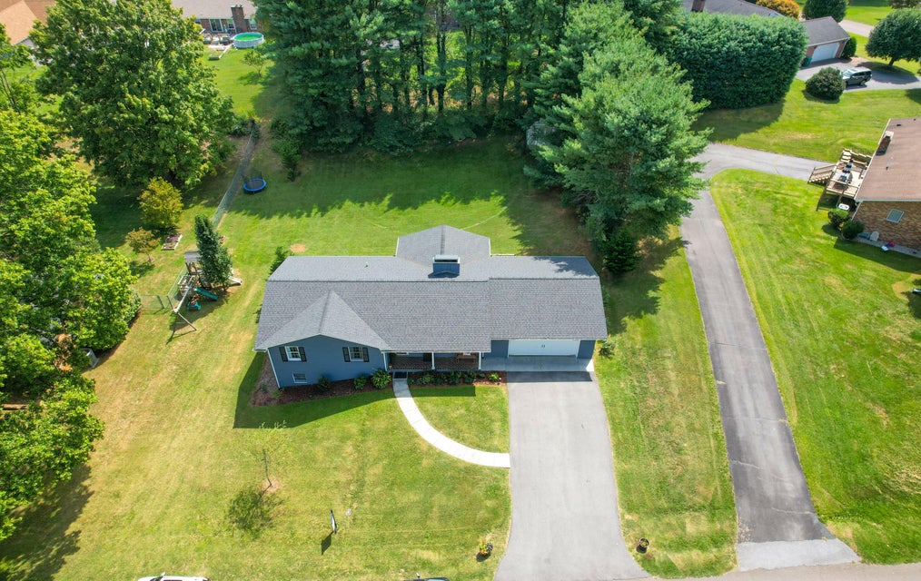 Photo #4: 19471 Mccray Drive