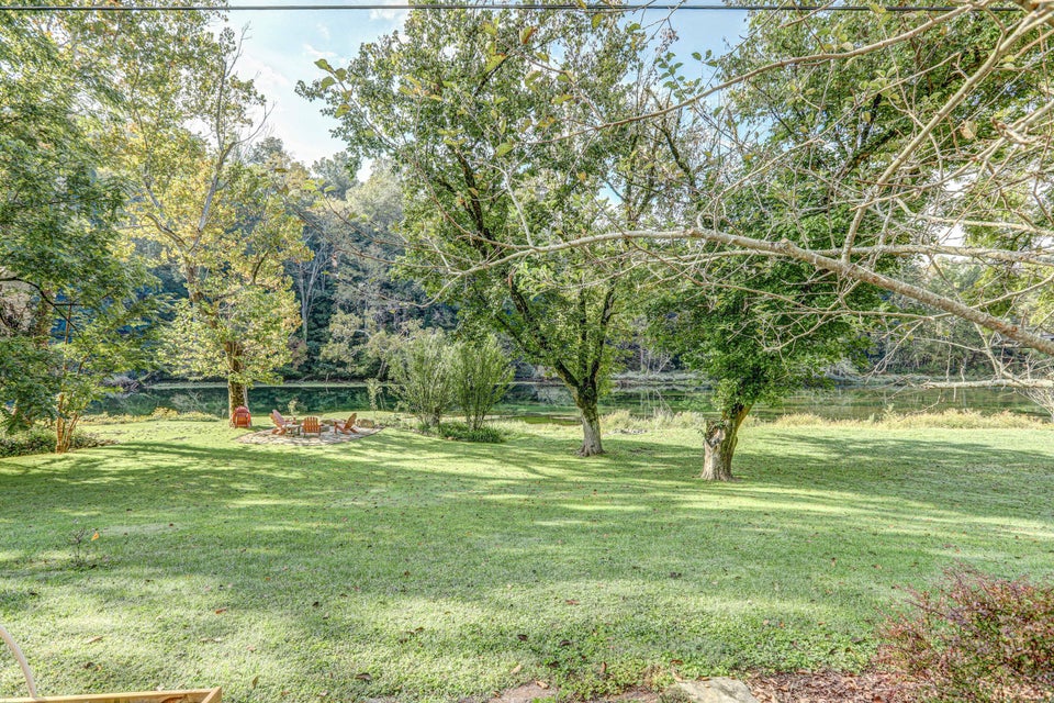 Photo #3: 1541 Riverside Road