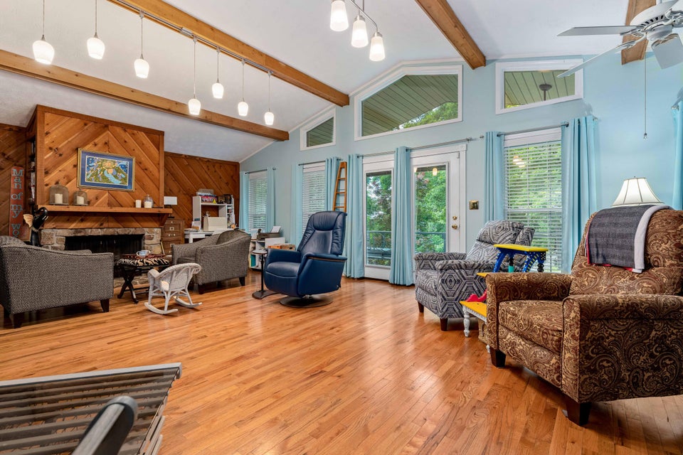 Photo #8: 1022 Drinnon Drive