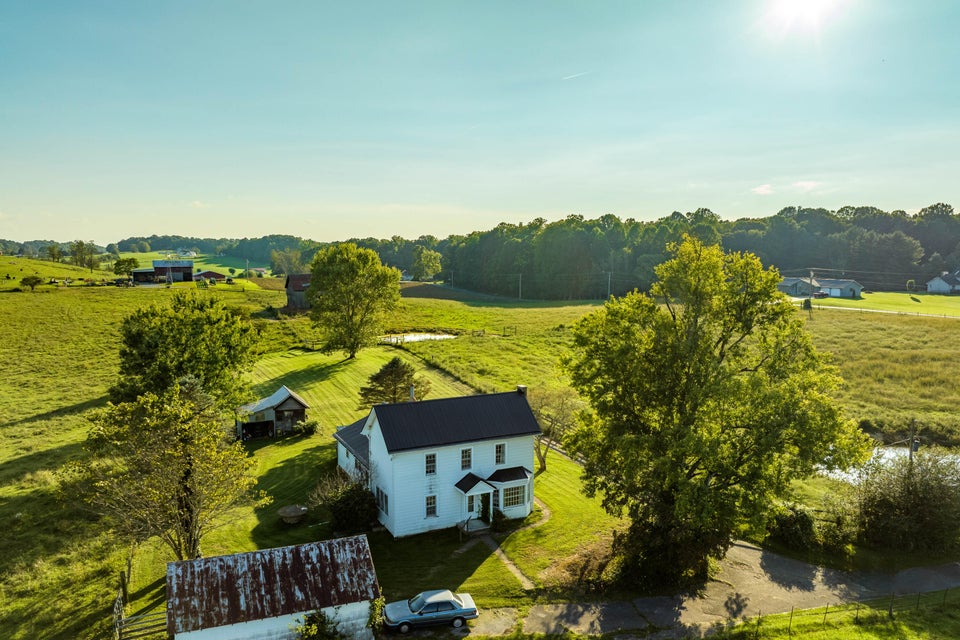 Photo #38: 1016 Harmony Road