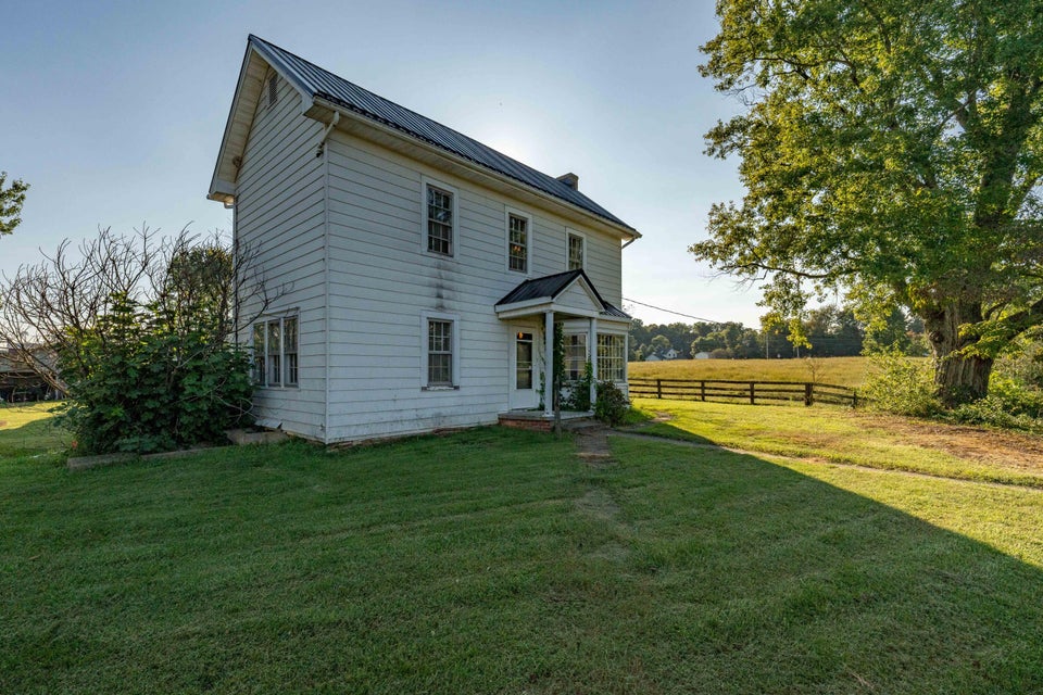 Photo #75: 1016 Harmony Road