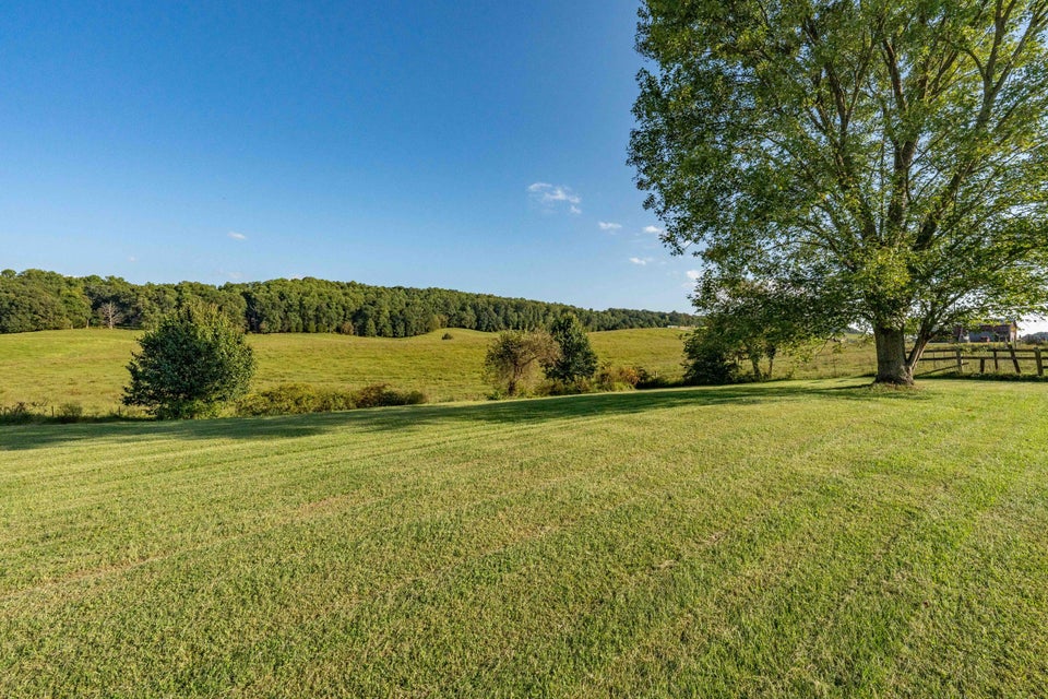 Photo #83: 1016 Harmony Road