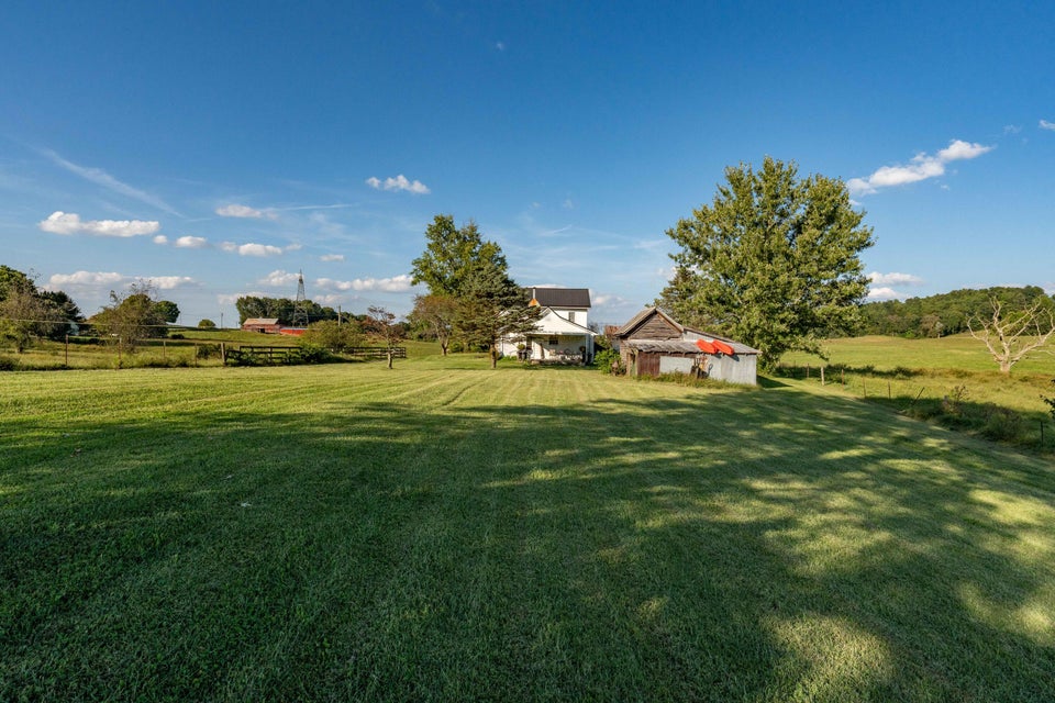 Photo #87: 1016 Harmony Road