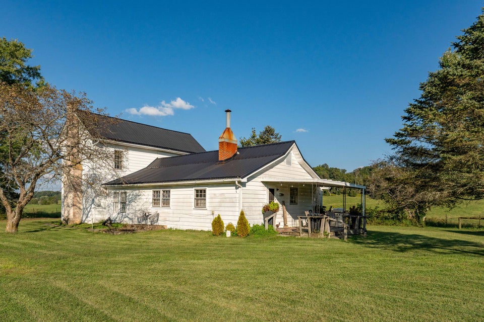 Photo #88: 1016 Harmony Road