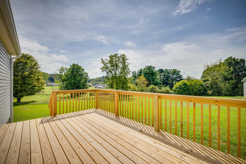 Photo #33: 550 Pritchard Road