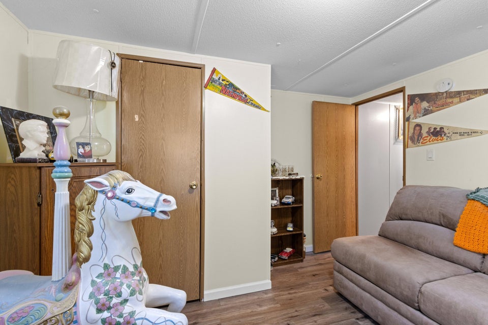 Photo #32: 309 Clemon Road