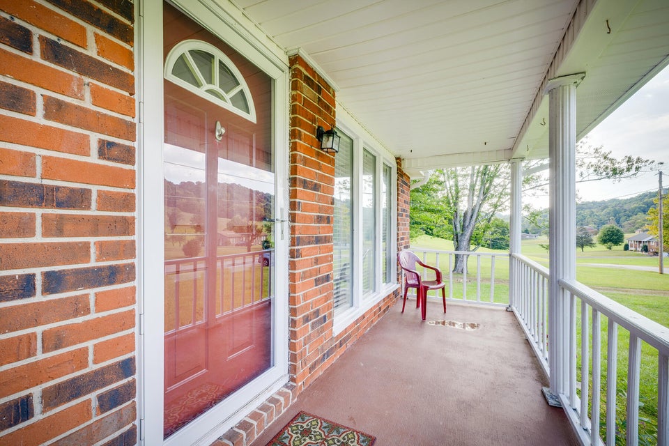 Photo #5: 728 Chadwell Road