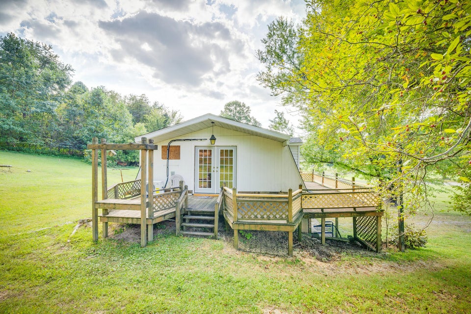 Photo #25: 728 Chadwell Road