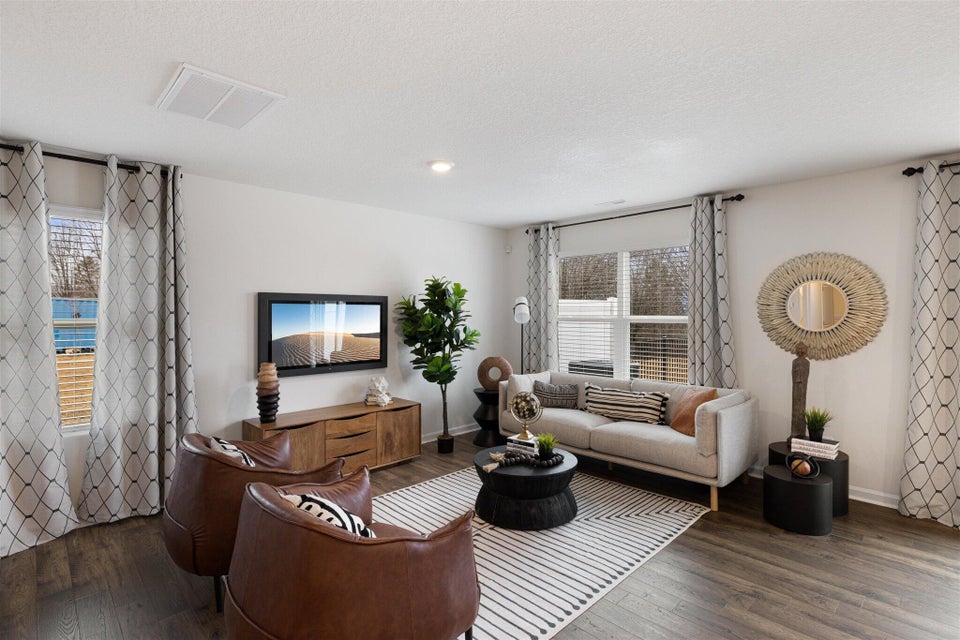 Photo #6: 1002 Saylors Place
