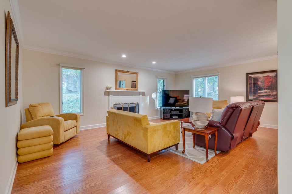 Photo #6: 5103 Upper Ledges Drive