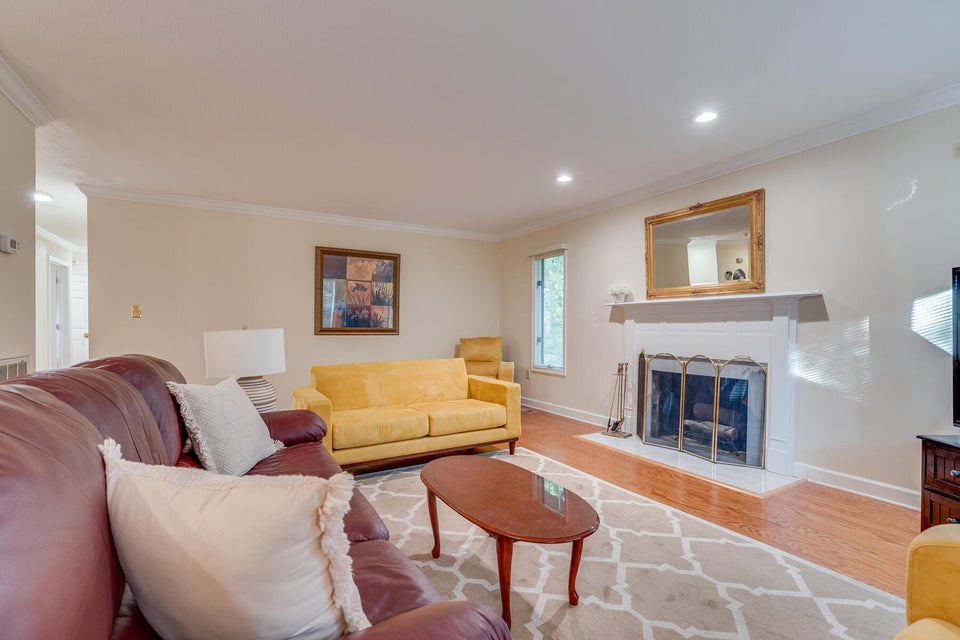 Photo #8: 5103 Upper Ledges Drive