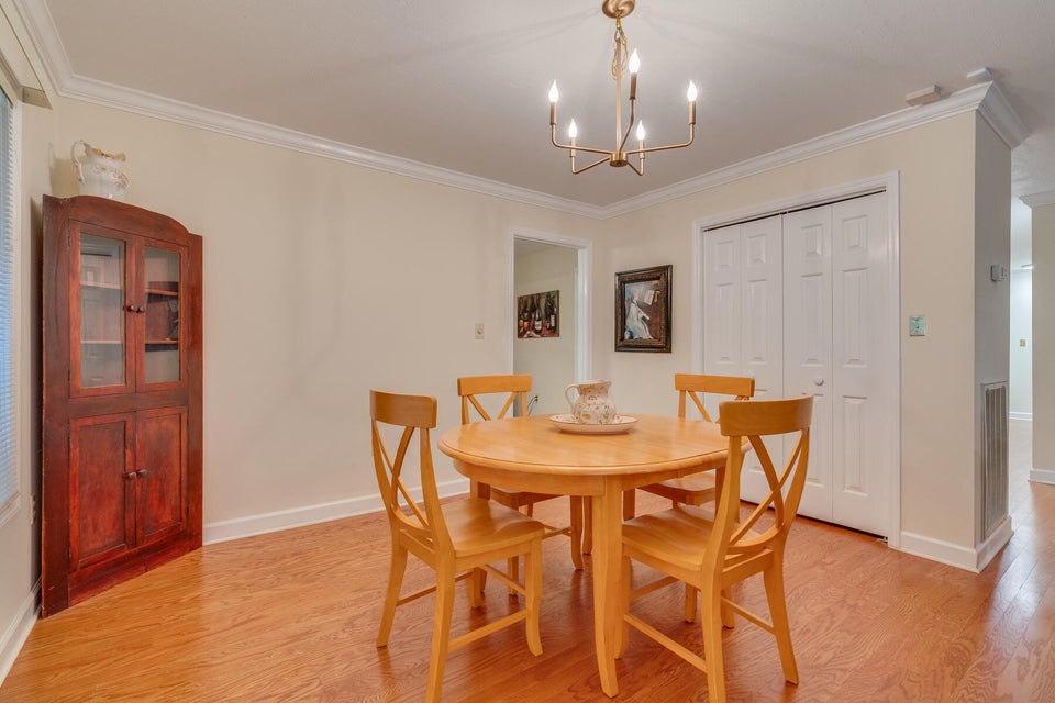 Photo #9: 5103 Upper Ledges Drive