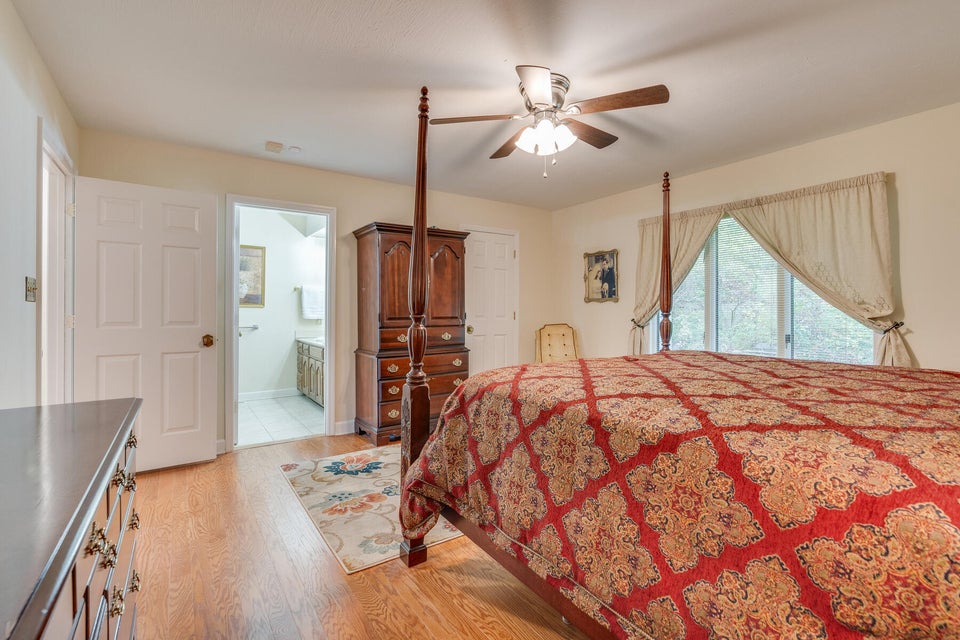 Photo #18: 5103 Upper Ledges Drive