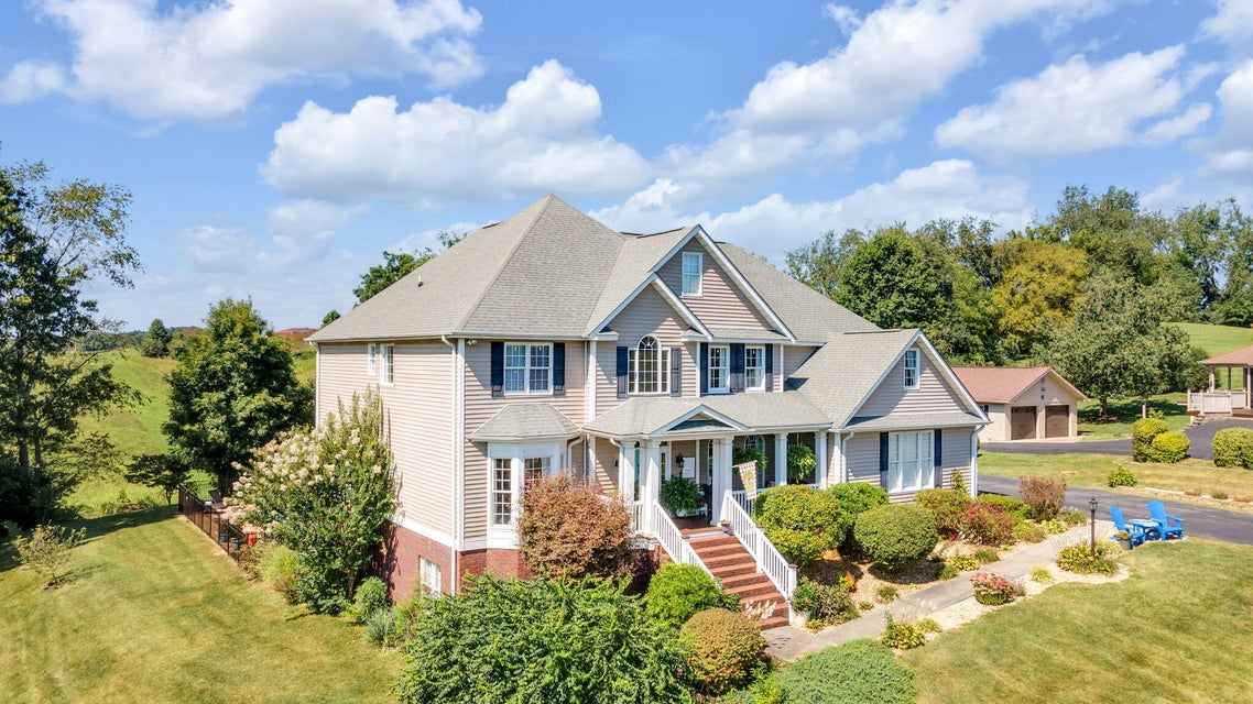 Photo #2: 20168 Colony Lane