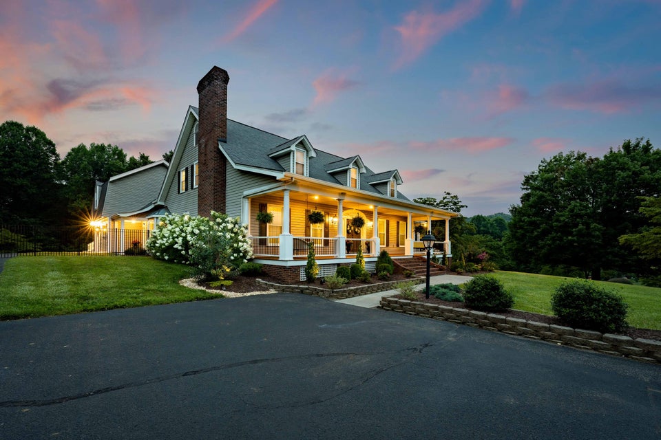 Photo #2: 15015 Old Jonesboro Road