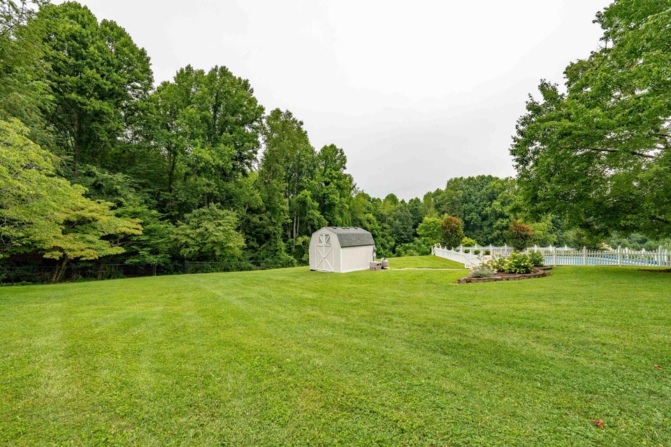 Photo #63: 15015 Old Jonesboro Road