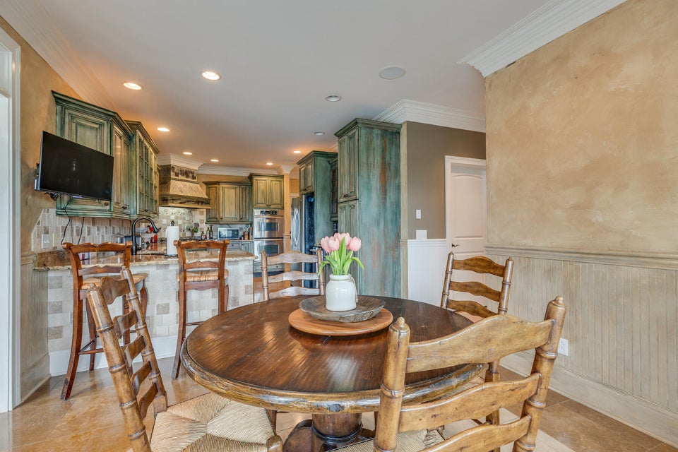 Photo #16: 301 Sunset Ridge Court