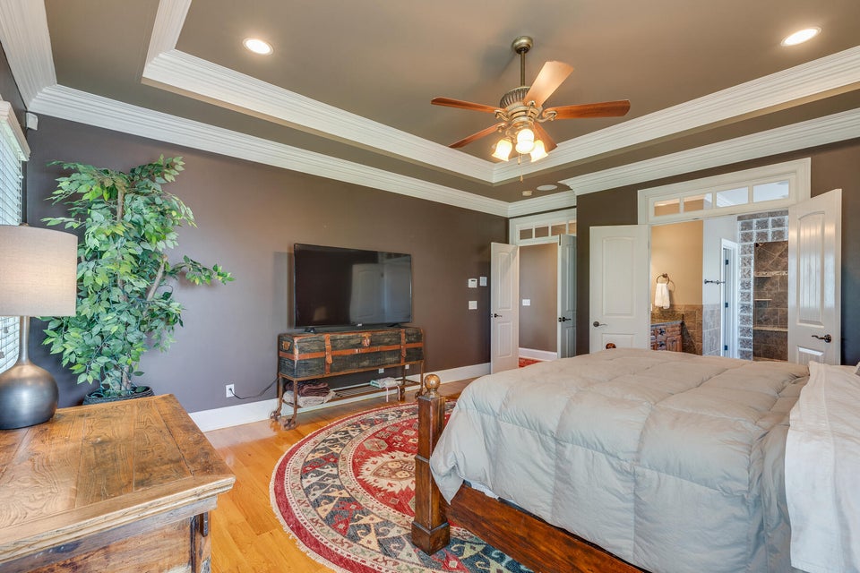 Photo #31: 301 Sunset Ridge Court