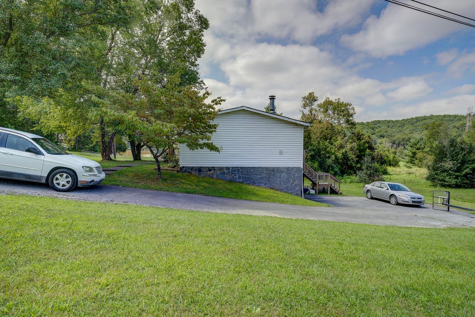 Photo #5: 2782 Watauga Road