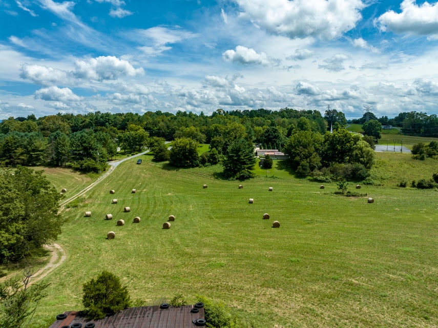 Photo #31: 2782 Watauga Road