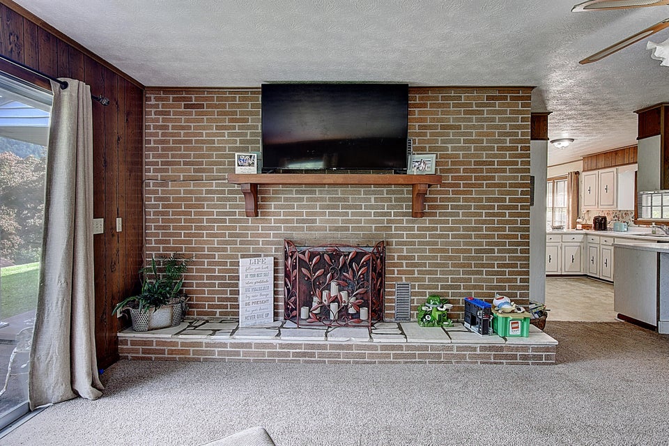 Photo #8: 2398 Temple Hill Road