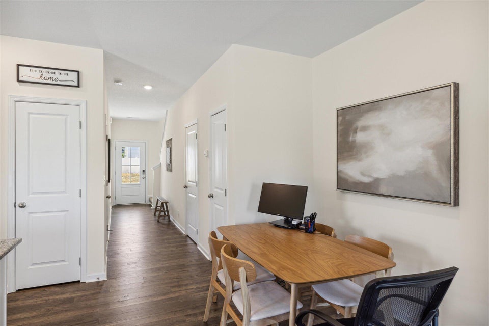 Photo #9: 720 Theobald Way
