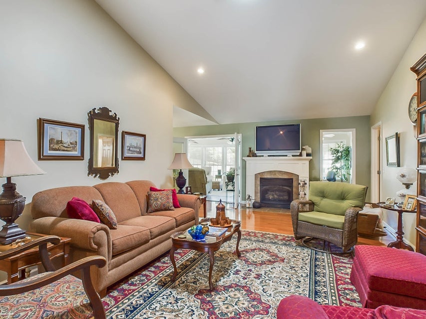 Photo #11: 308 Bowie Court