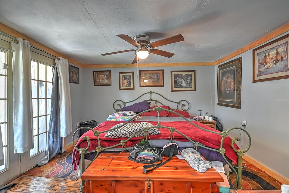 Photo #9: 264 Boone Street