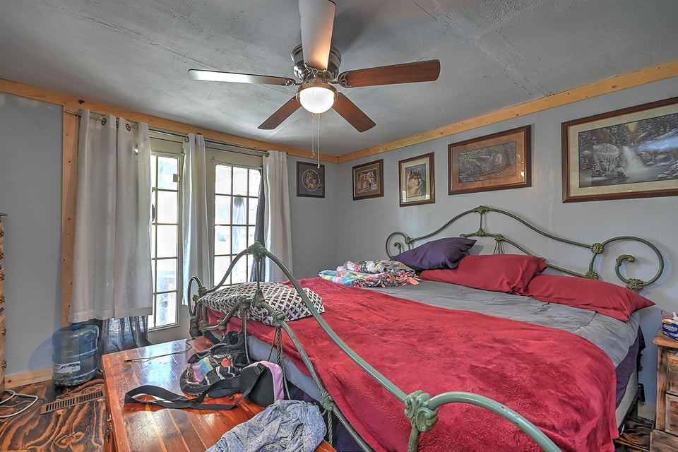 Photo #10: 264 Boone Street