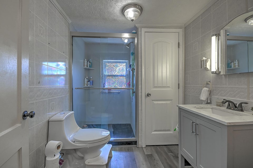 Photo #24: 264 Boone Street