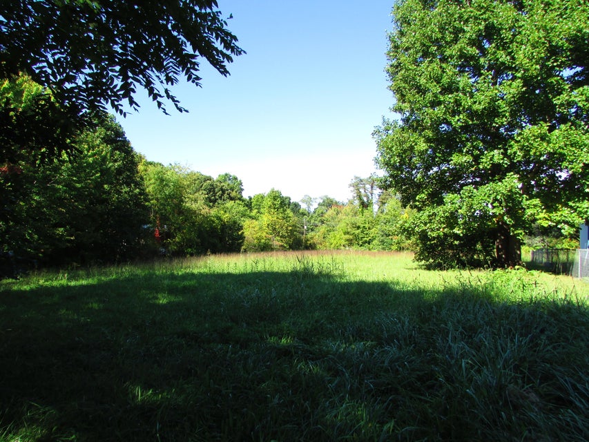 Photo #15: 219 Apple Tree Lane