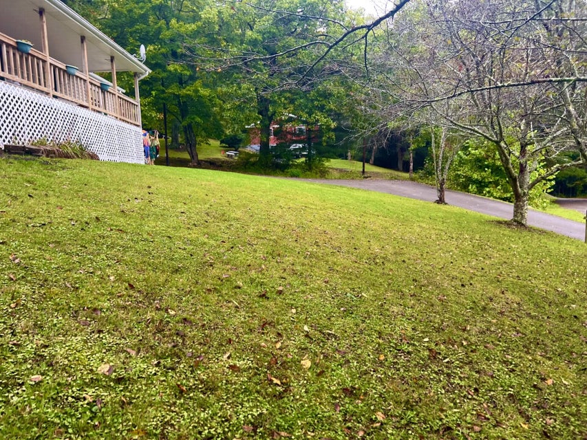 Photo #4: 7007 Fincastle Road