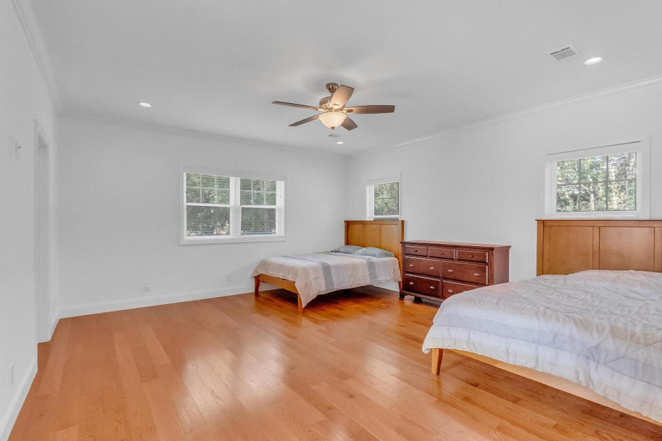 Photo #32: 175 Colony Circle