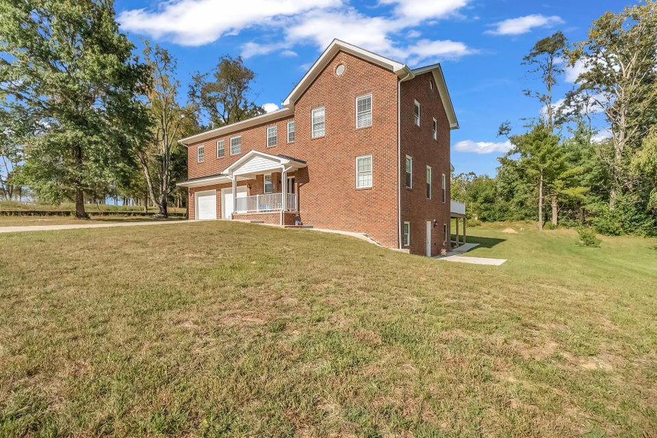 Photo #58: 175 Colony Circle