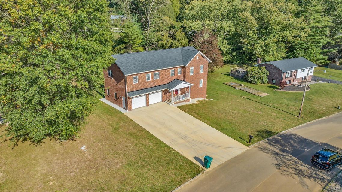 Photo #62: 175 Colony Circle