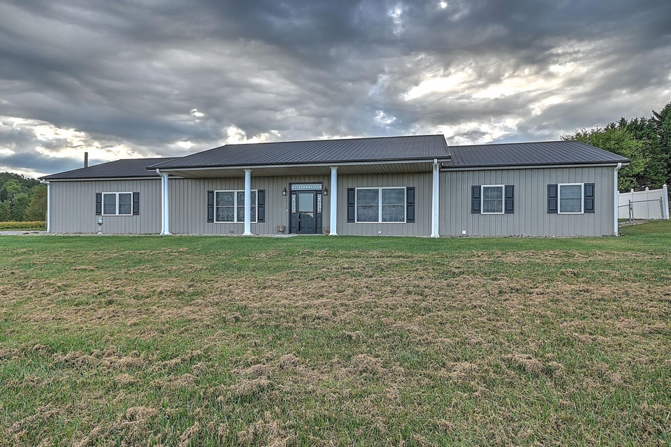 Photo #49: 335 Nolichuckey Road