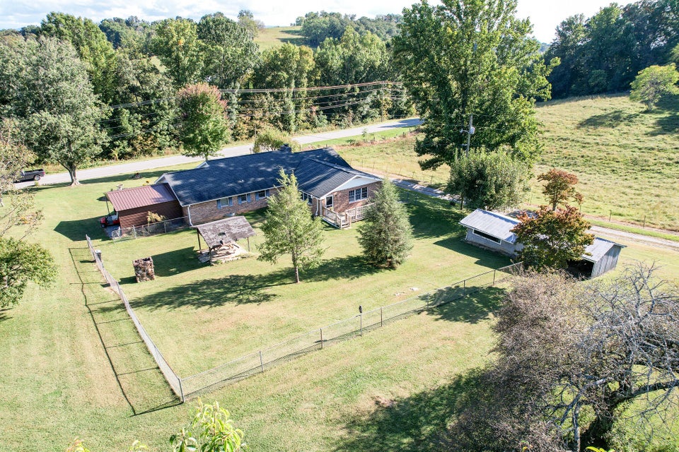 Photo #28: 2775 Chuckey Highway Highway