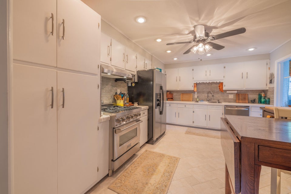 Photo #9: 21347 Plantation Road