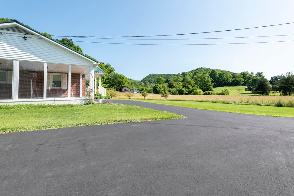 Photo #14: 3309 Pinebrook Lane